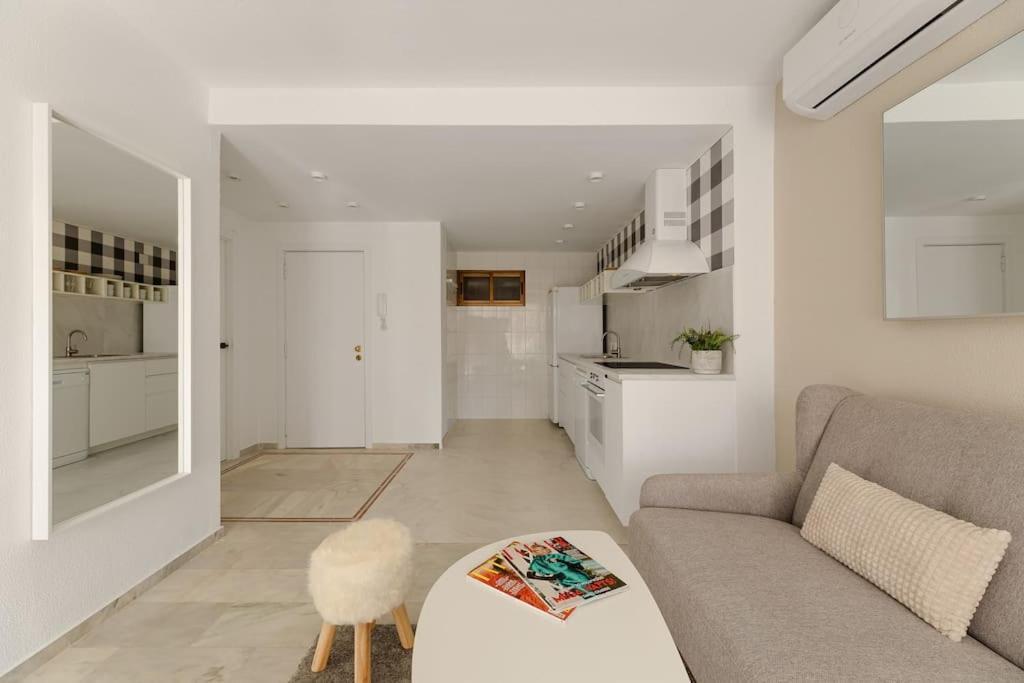 Levante C Apartment *
